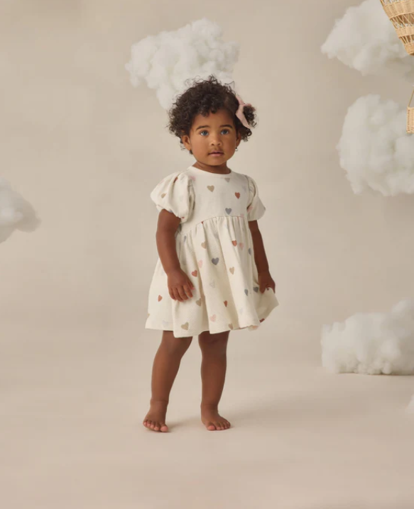 QUINCY Mae/DARLA DRESS /CONFETTI HEARTS /ワンピース【18-24m/2-3Y】
