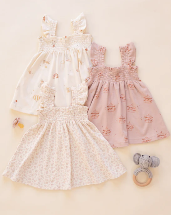QUINCY Mae/SMOCKED JERSEY DRESS /DITSY /ワンピース【2-3Y/4-5Y】