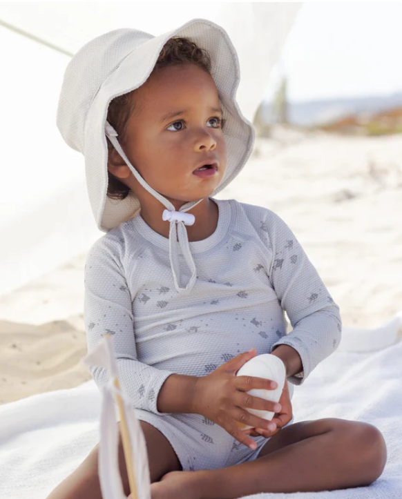QUINCY Mae/FINN RASHGUARD + SHORT SET /FISH SKY /ラッシュガード+ショーツセット【18-24M/2-3Y/4-5Y】
