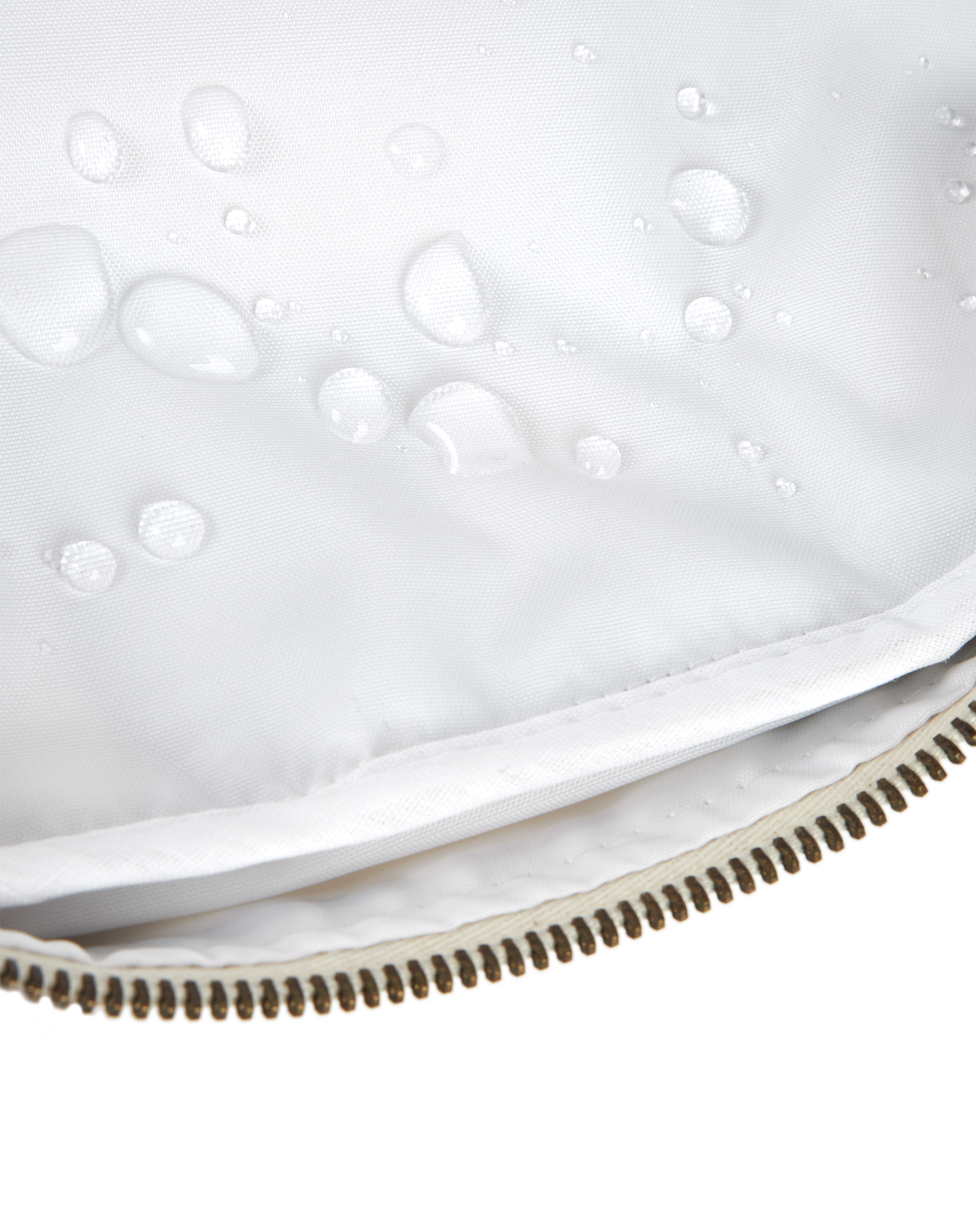 NOBODINOZ/ HYDE PARK WATERPROOF VANITY CASE