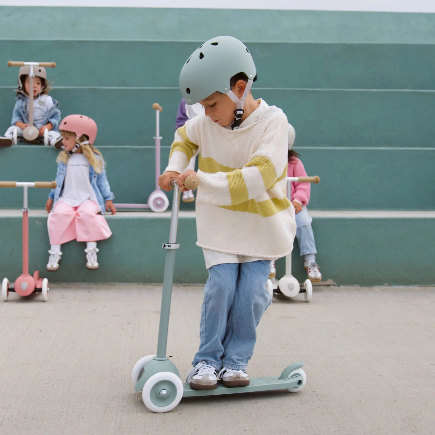 BANWOOD/ECO ヘルメット/CLAY