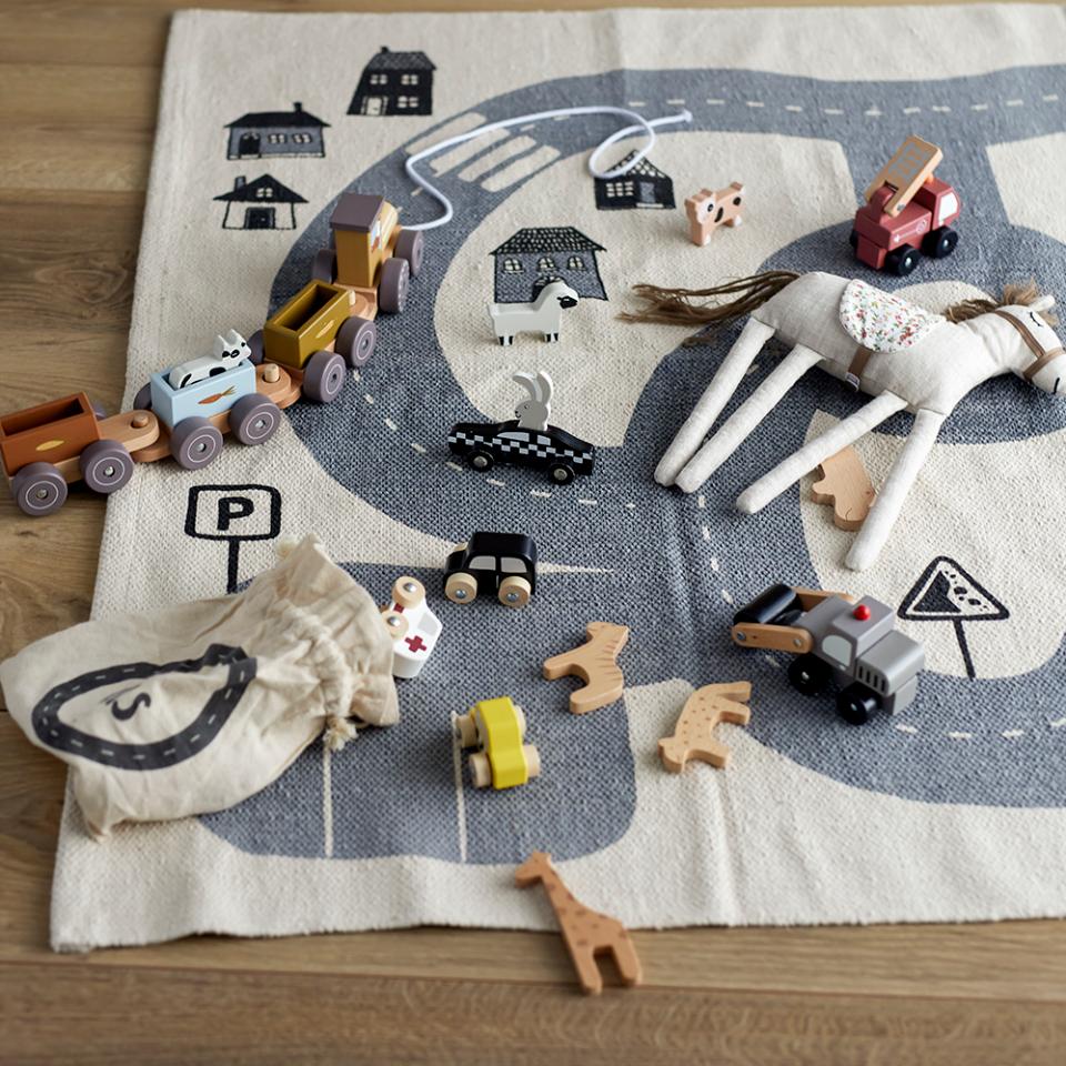 Bloomingville MINI/Avin Toy Car おもちゃの車セット