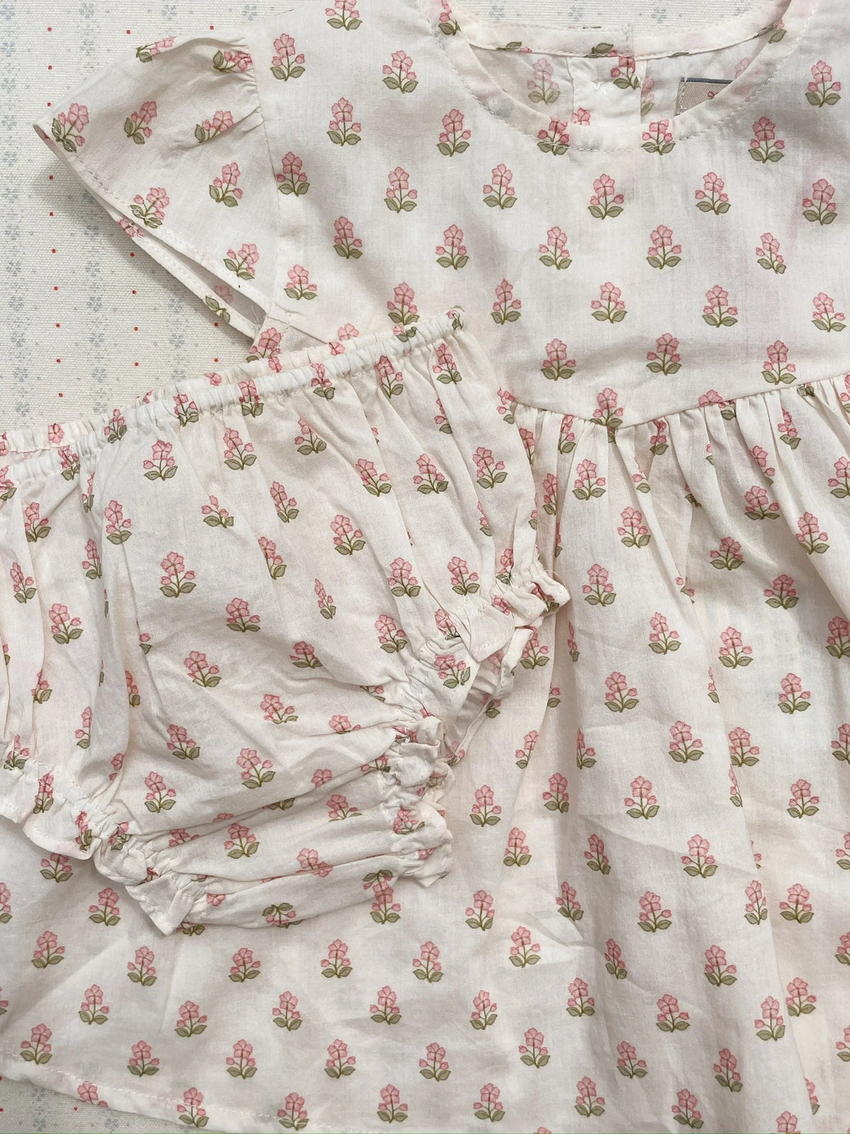 Konges Slojd/PACEY SET GOTS/CARTA FIORI/半袖トップス & ブルマ【12ヶ月/18ヶ月】