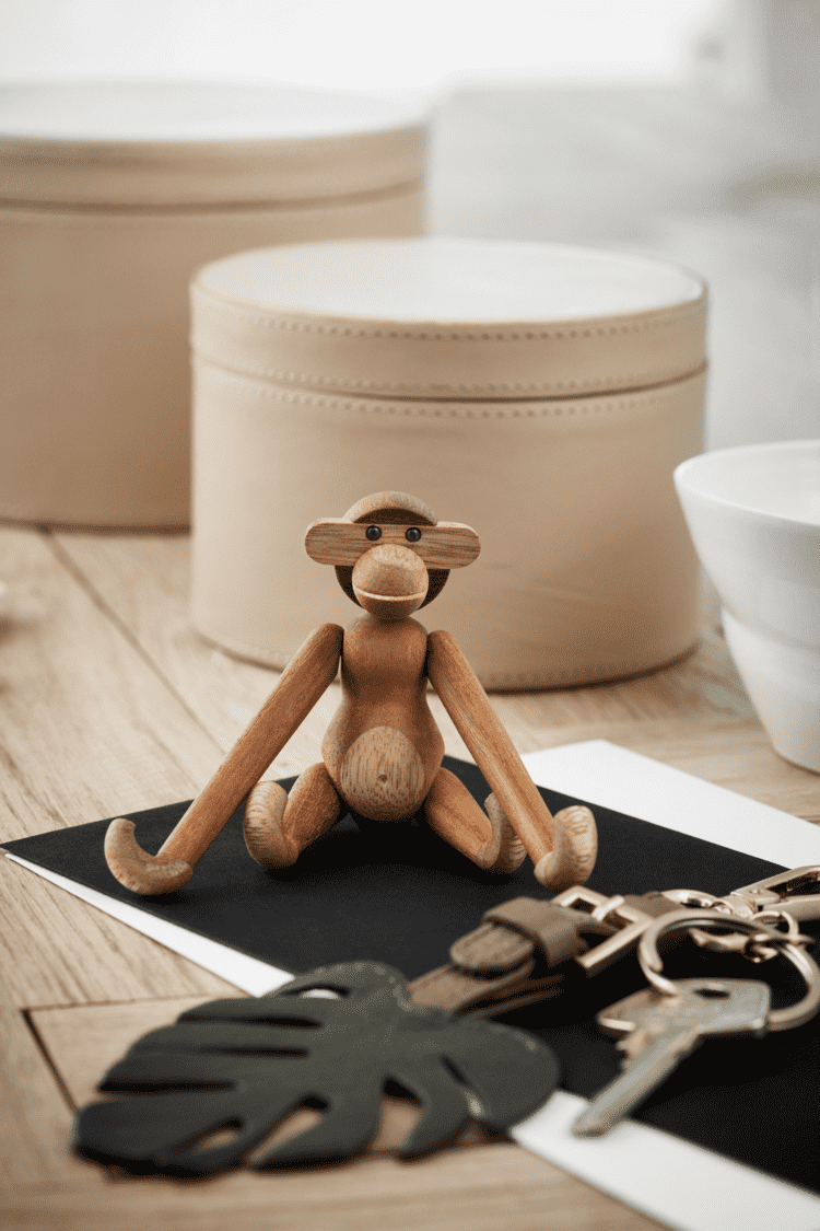 カイ・ボイスン モンキーミニサイズ Kay Bojesen Monkey KAY BOJESEN DENMARK/モンキー ミニ – HOWMORE LIVING