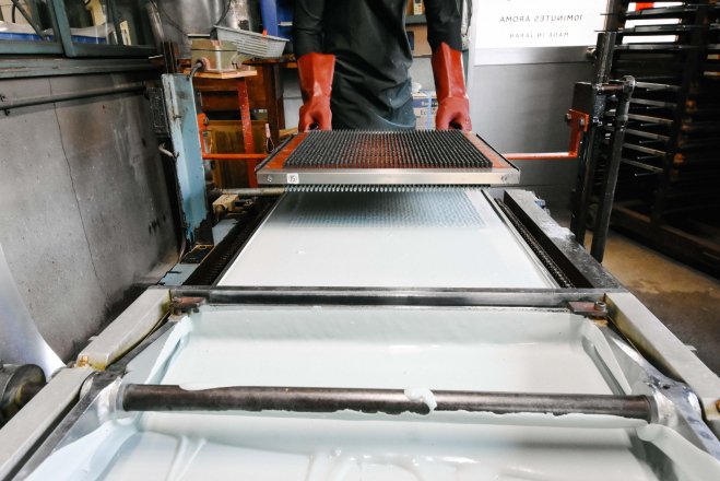 hibi レギュラーボックス8本入り（専用マット付）